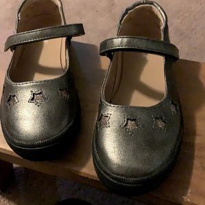 Little girls Cat &Jack shoes